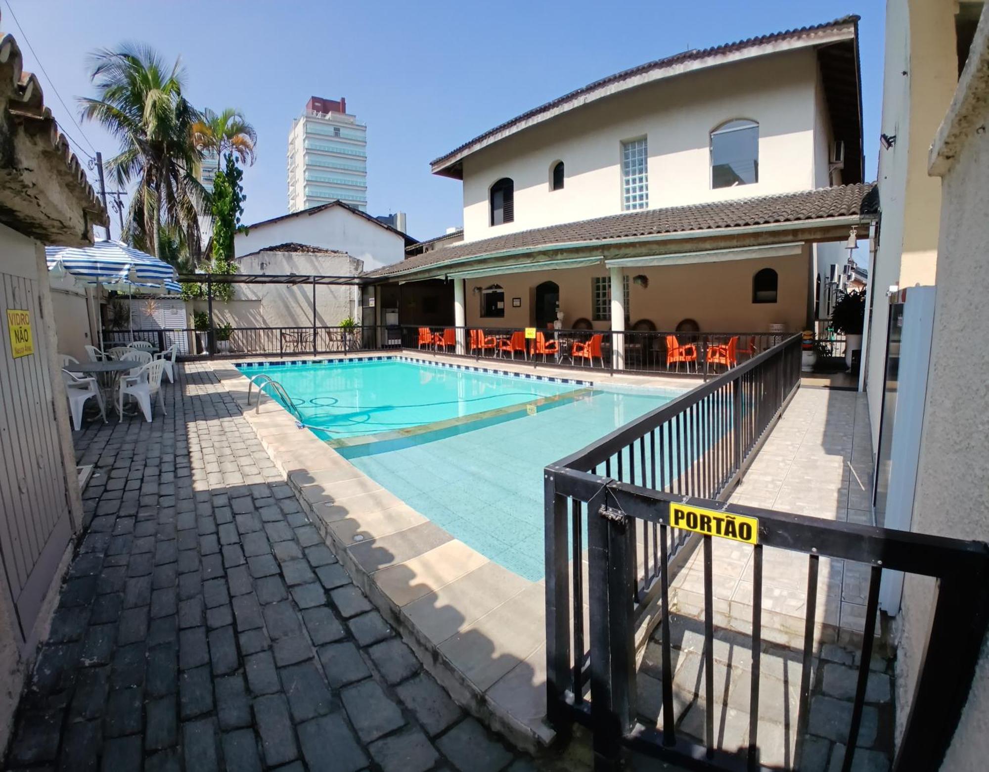 Pousada Parque Suites Estacionamento E Piscina Γκουαρούχα Εξωτερικό φωτογραφία