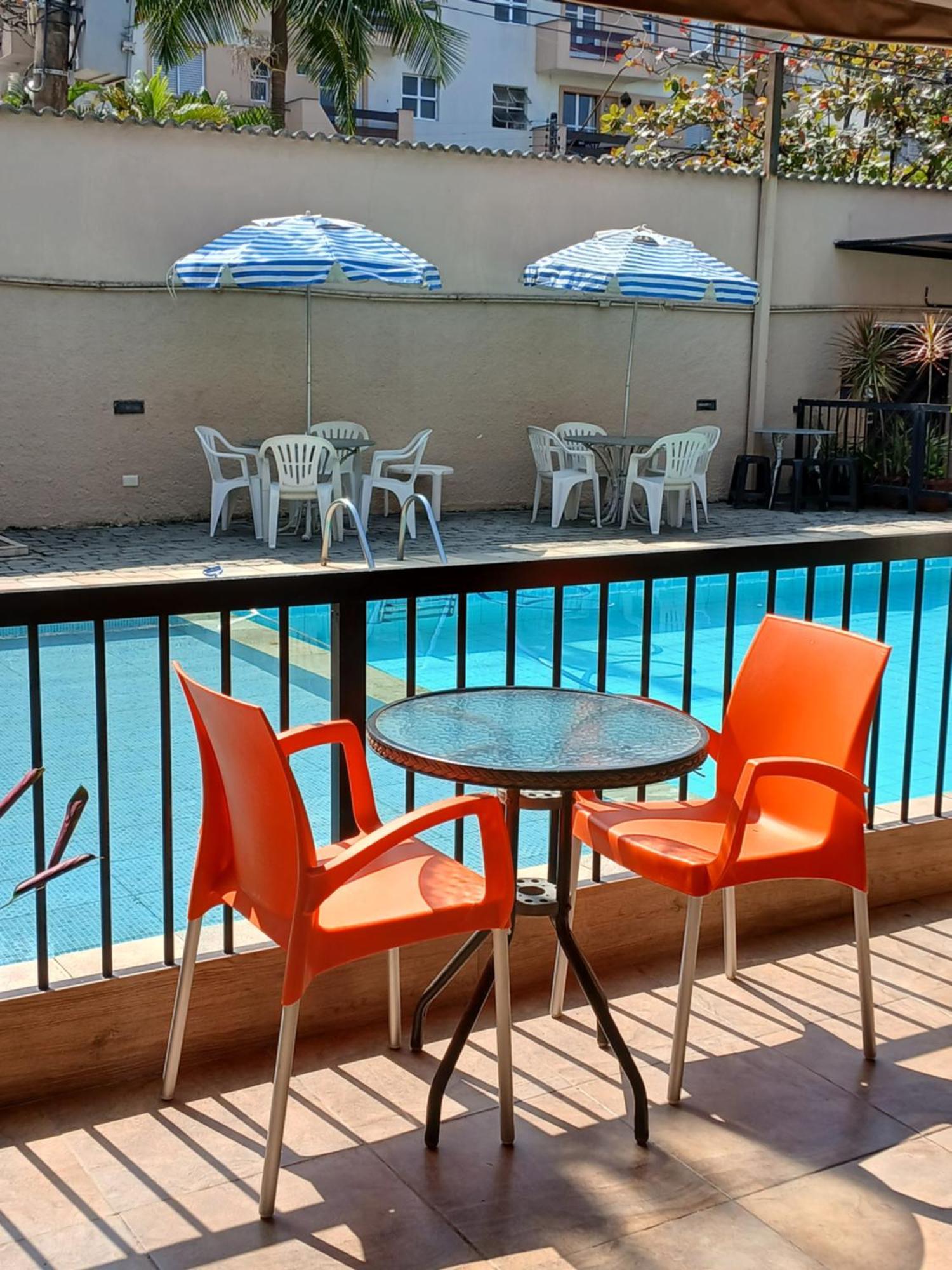 Pousada Parque Suites Estacionamento E Piscina Γκουαρούχα Εξωτερικό φωτογραφία